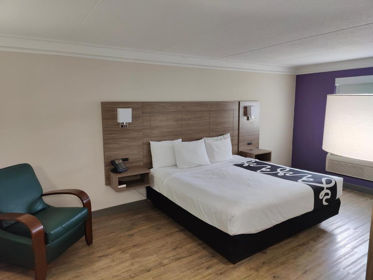 La Quinta Inn By Wyndham Kansas City Ленекса Екстериор снимка